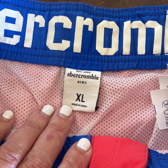 Abercrombie - Boys XL - Swim Trunks - Hot Red Pink / Magenta - Picture 8 of 15